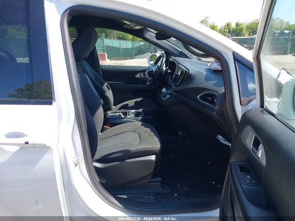 2021 CHRYSLER PACIFICA TOURING