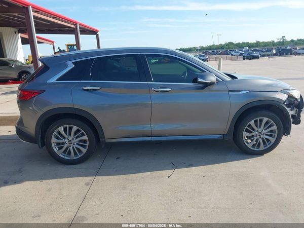 2024 INFINITI QX50 LUXE