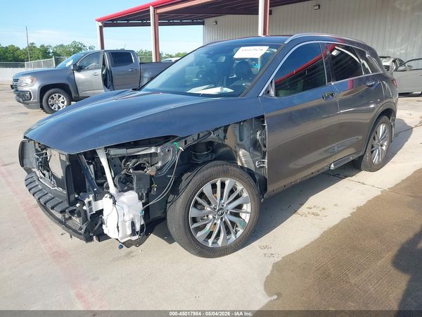 2024 INFINITI QX50 LUXE