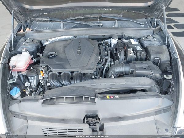 2022 HYUNDAI SONATA SE