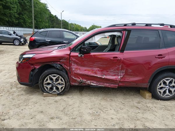 2019 SUBARU FORESTER PREMIUM — I6