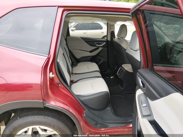 2019 SUBARU FORESTER PREMIUM — I8