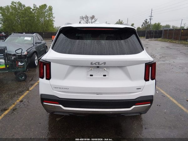 2024 KIA SORENTO S