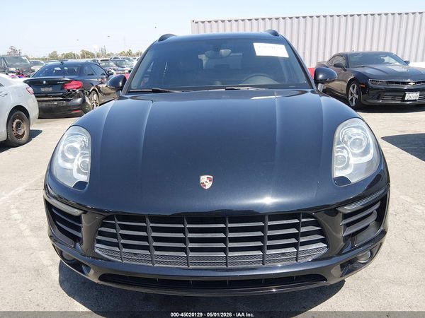 2015 PORSCHE MACAN S