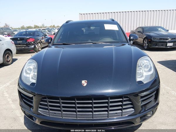 2015 PORSCHE MACAN S