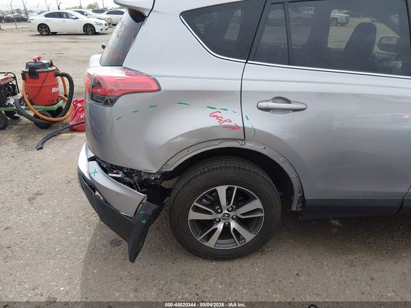2018 TOYOTA RAV4 XLE
