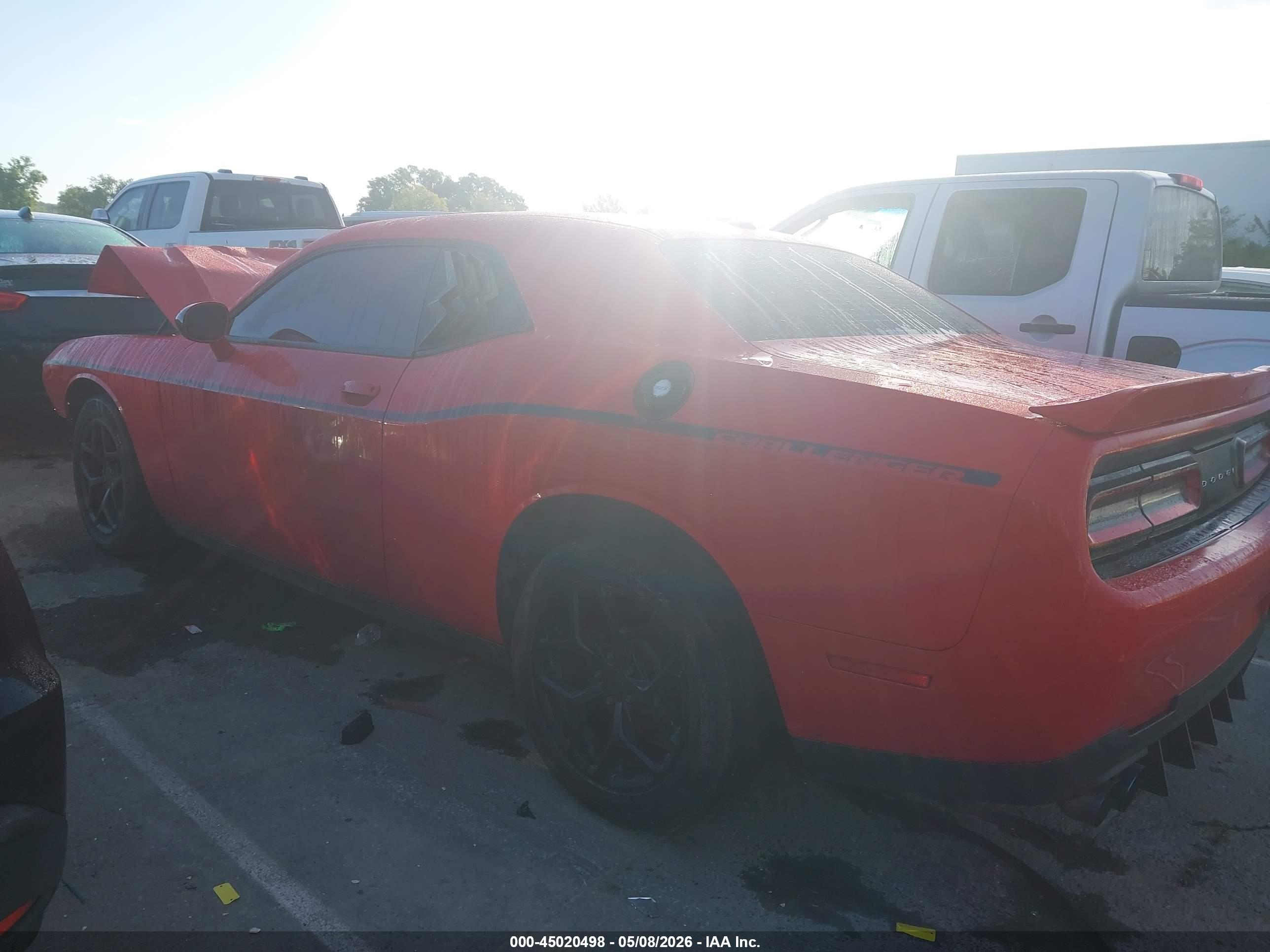 2018 DODGE CHALLENGER SXT