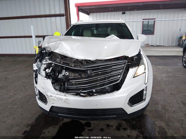 2017 CADILLAC XT5 STANDARD