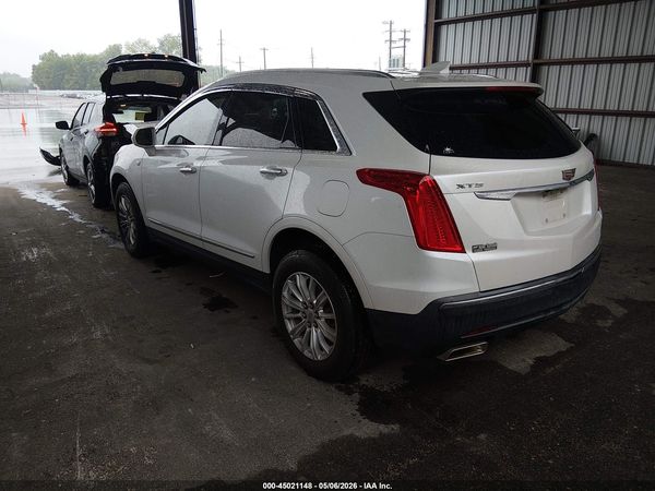 2017 CADILLAC XT5 STANDARD