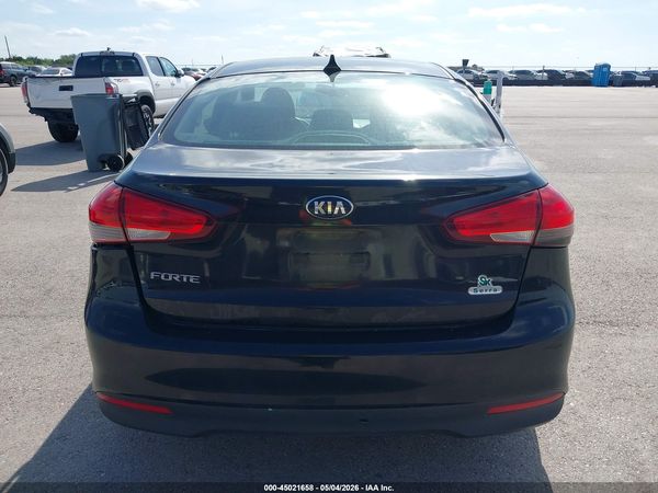2017 KIA FORTE LX