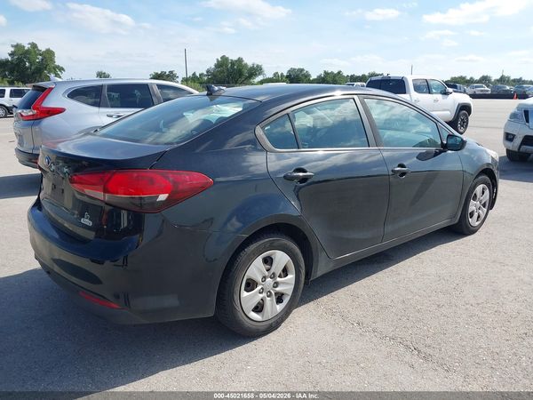 2017 KIA FORTE LX