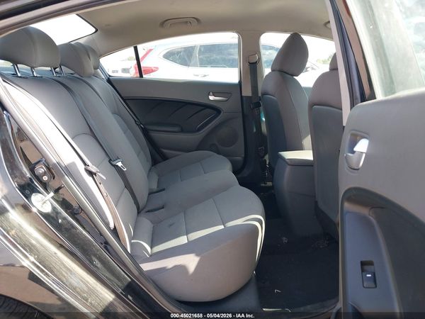 2017 KIA FORTE LX