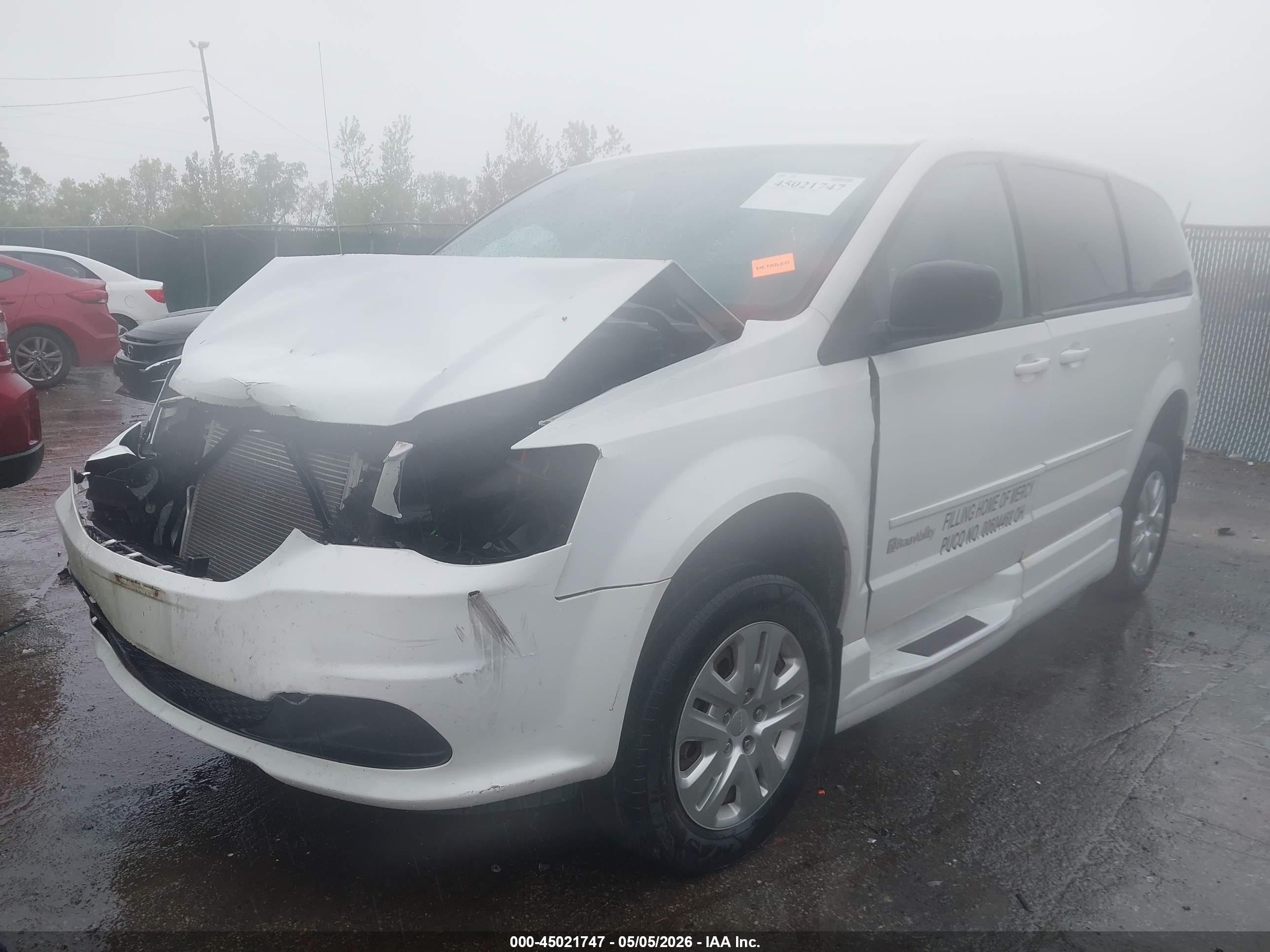 2017 DODGE GRAND CARAVAN SE — I2