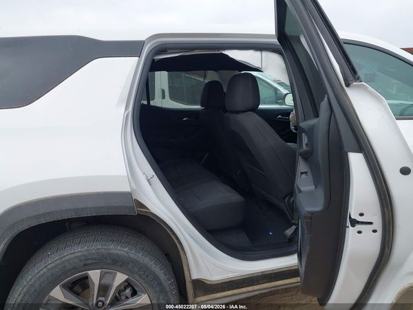 2025 CHEVROLET EQUINOX FWD LT — I8
