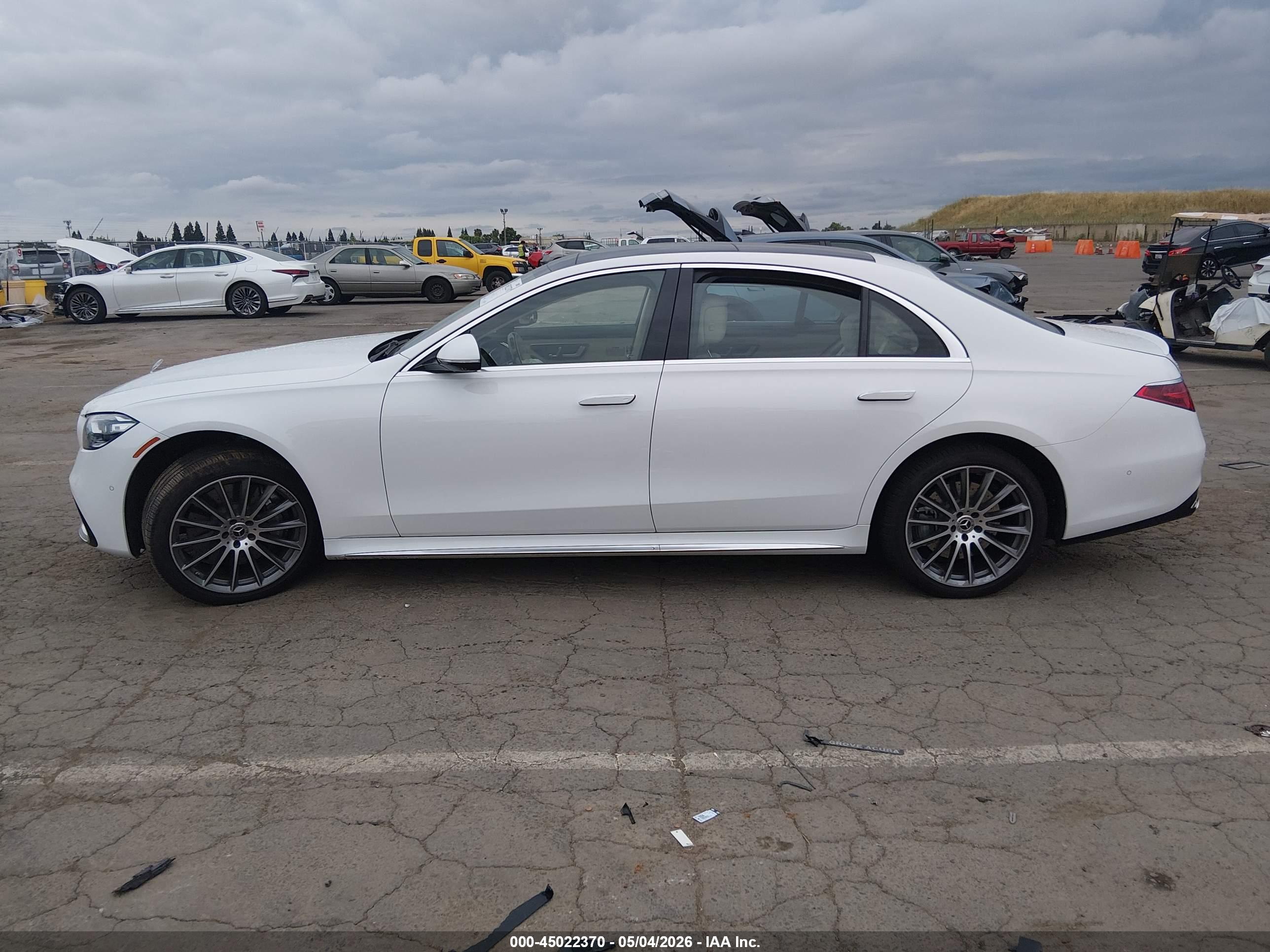 Mercedes-Benz S-Class