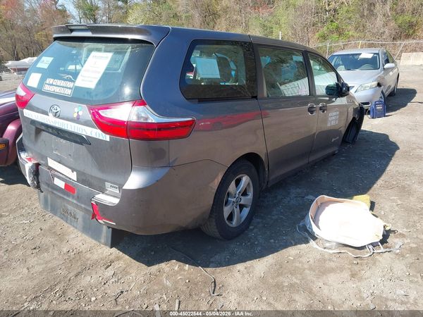2018 TOYOTA SIENNA L 7 PASSENGER — I4
