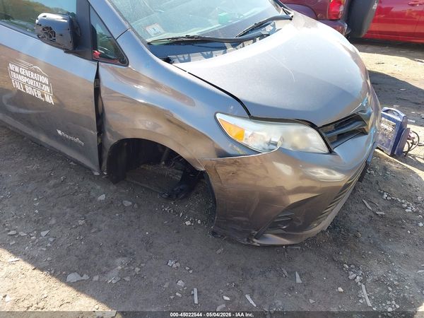 2018 TOYOTA SIENNA L 7 PASSENGER — I6
