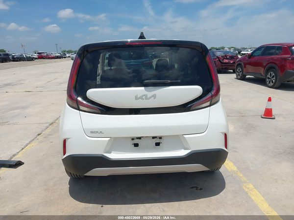2023 KIA SOUL LX