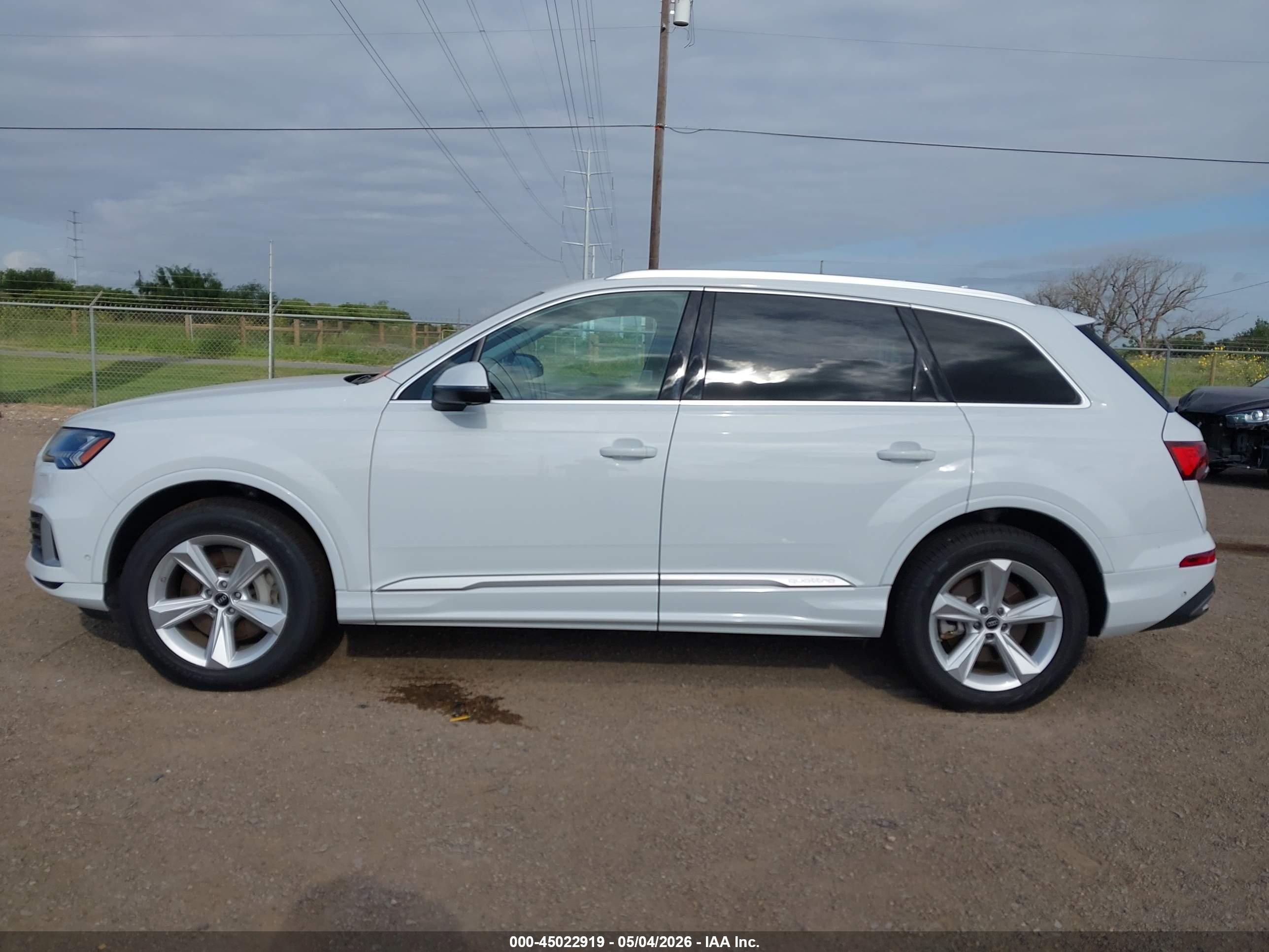 2023 AUDI Q7