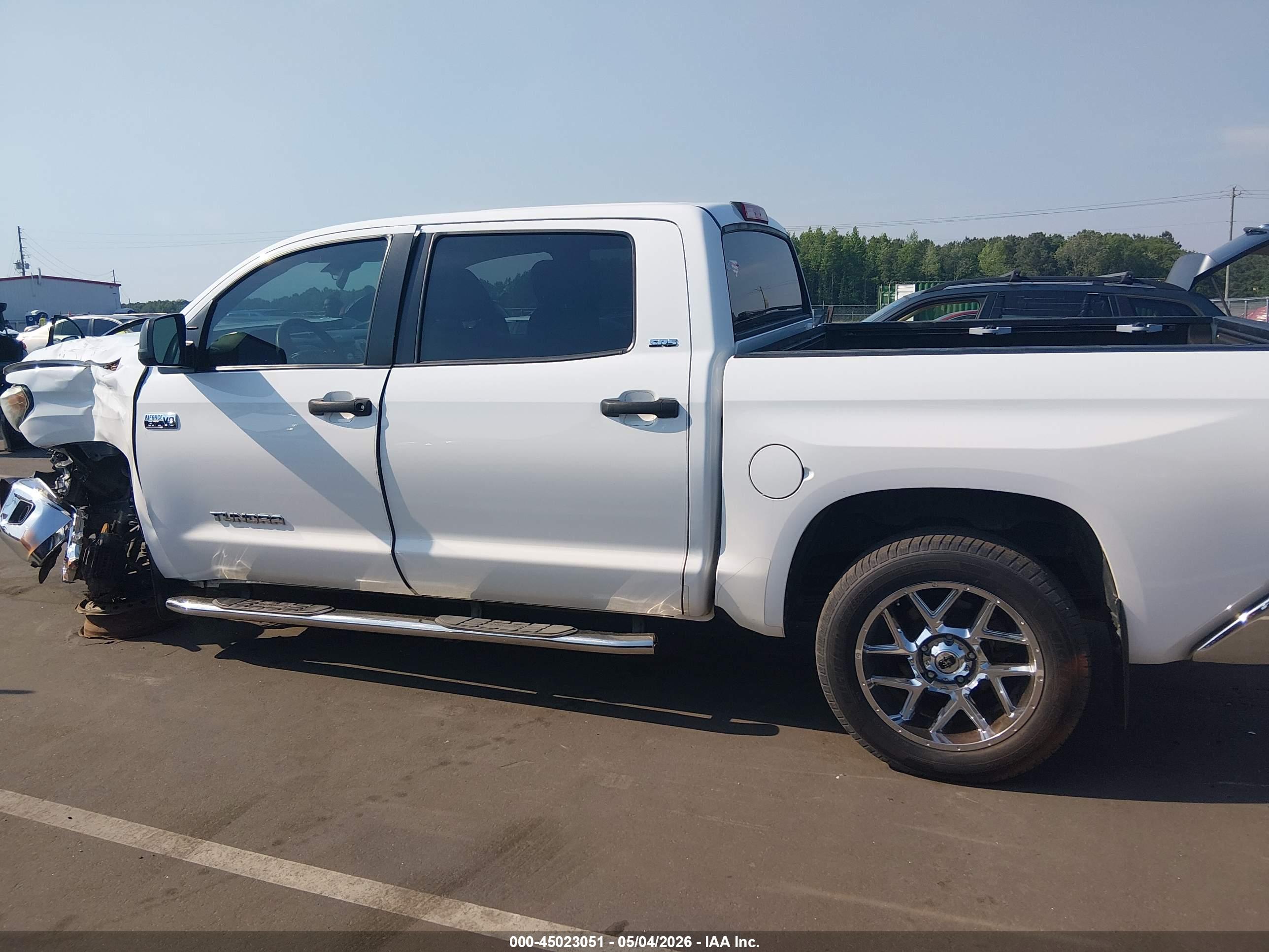 2018 TOYOTA TUNDRA SR5 5.7L V8
