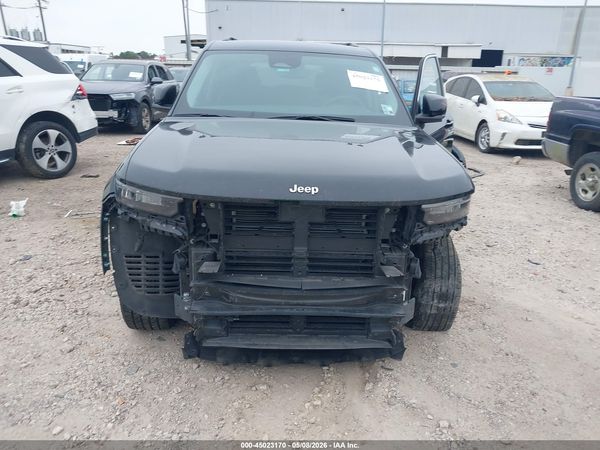2023 JEEP GRAND CHEROKEE LAREDO 4X2