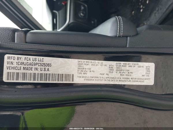 2023 JEEP GRAND CHEROKEE LAREDO 4X2