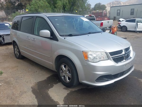 2012 DODGE GRAND CARAVAN SXT — I1