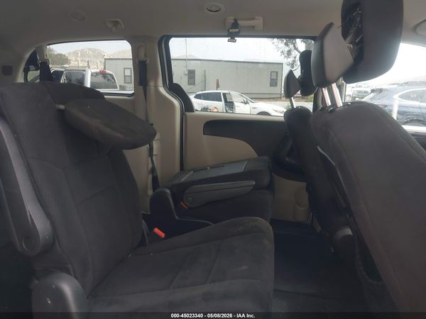 2012 DODGE GRAND CARAVAN SXT — I8