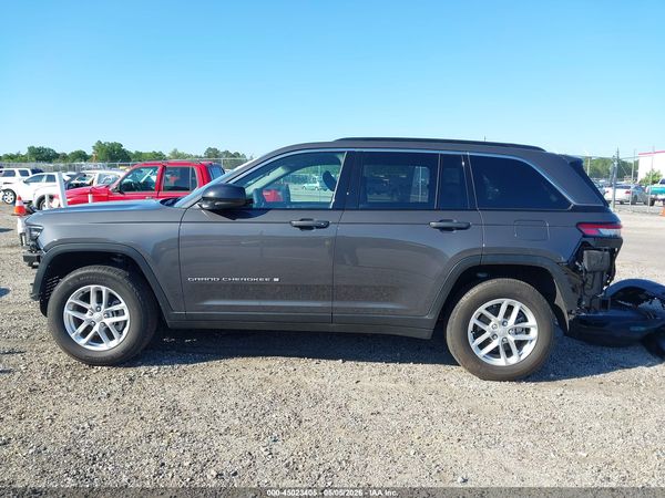 2025 JEEP GRAND CHEROKEE LAREDO X 4X2