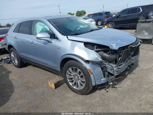 2017 CADILLAC XT5 LUXURY