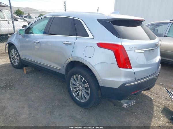 2017 CADILLAC XT5 LUXURY