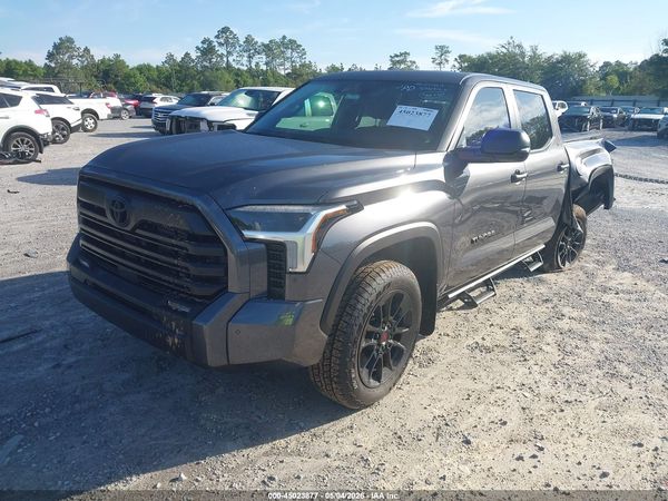 2026 TOYOTA TUNDRA SR5 CREWMAX 5.5' BED