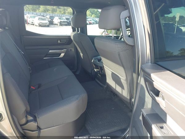 2026 TOYOTA TUNDRA SR5 CREWMAX 5.5' BED