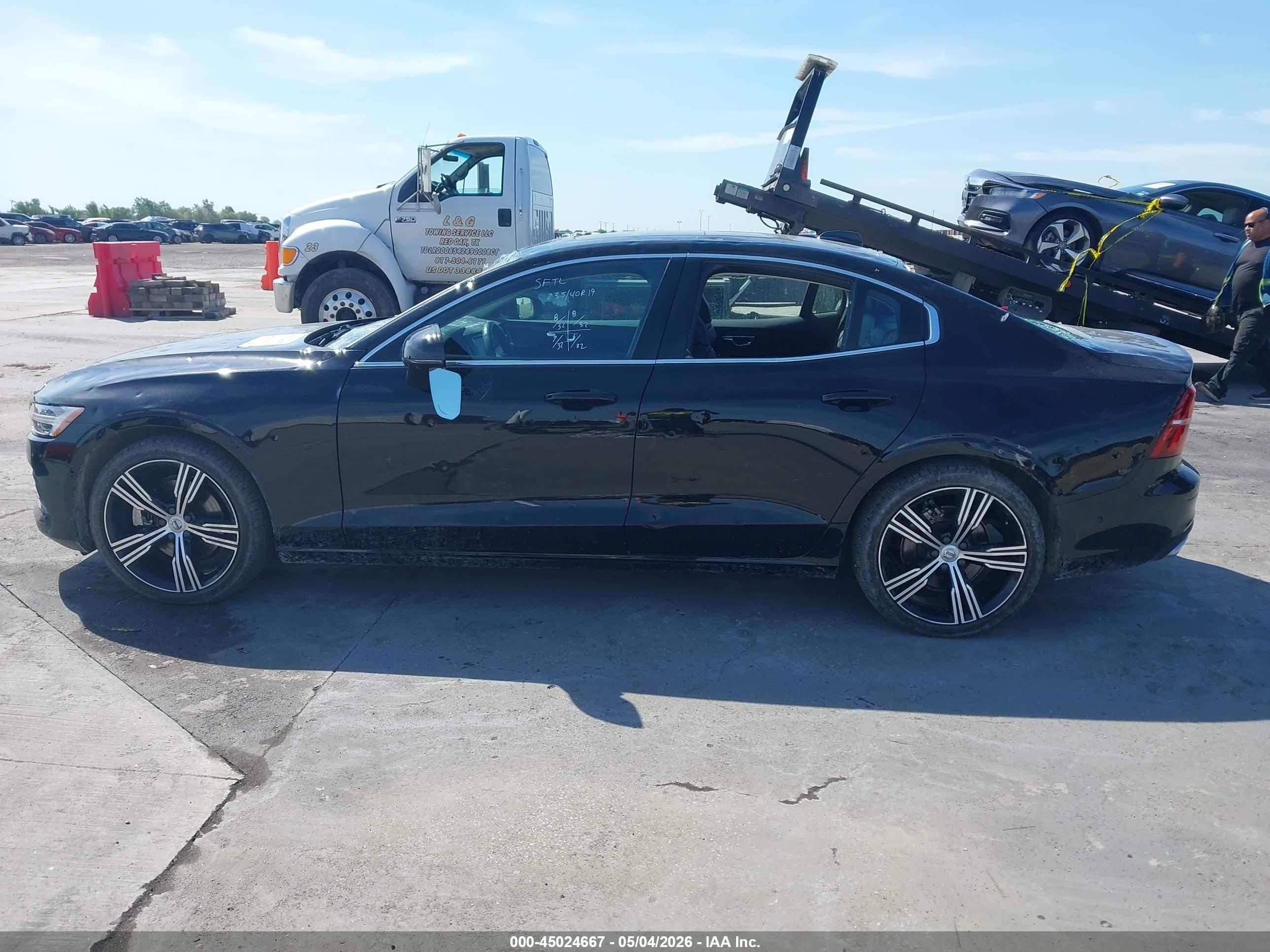 2022 VOLVO S60 B5 INSCRIPTION
