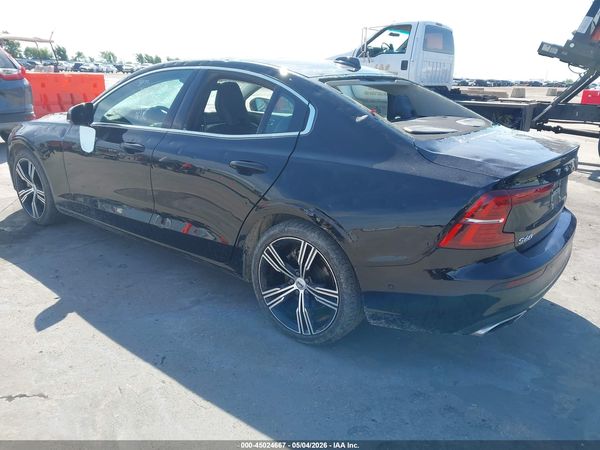 2022 VOLVO S60 B5 INSCRIPTION