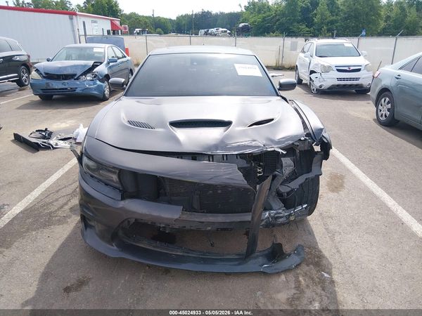 2016 DODGE CHARGER SRT 392