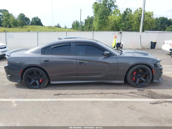 2016 DODGE CHARGER SRT 392