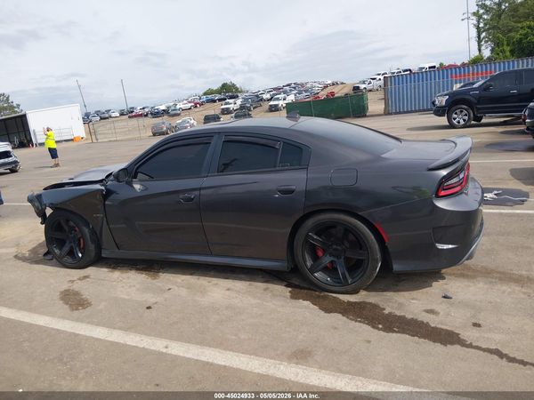 2016 DODGE CHARGER SRT 392
