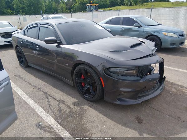 2016 DODGE CHARGER SRT 392