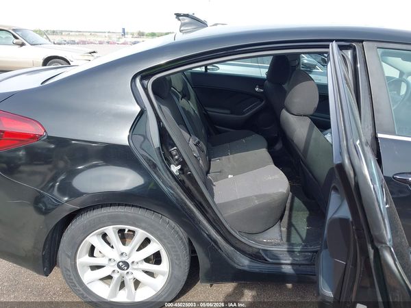 2017 KIA FORTE S