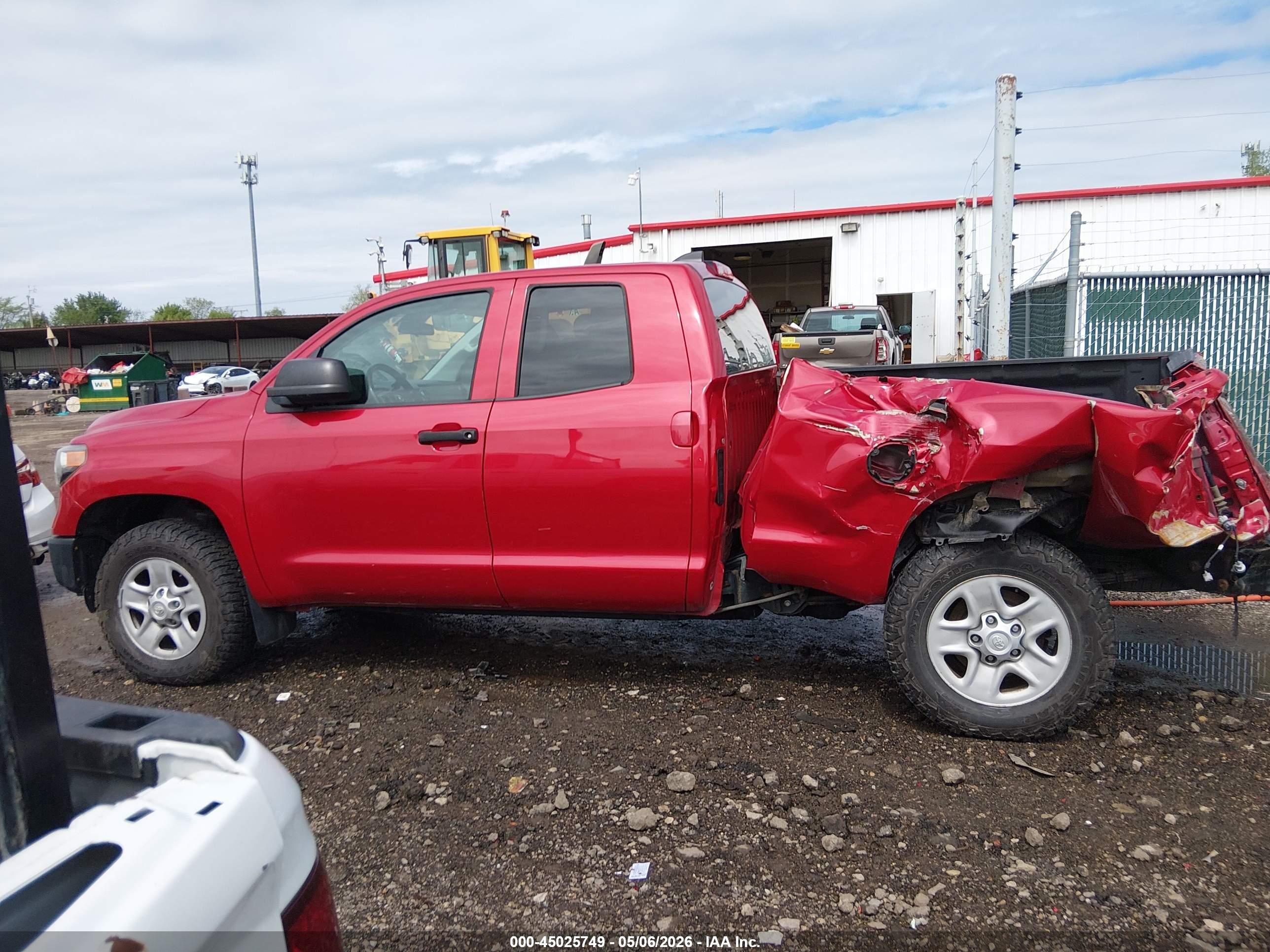 2020 TOYOTA TUNDRA SR