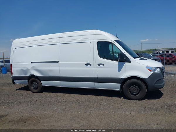2024 MERCEDES-BENZ SPRINTER 2500