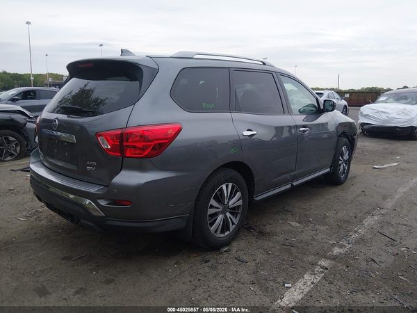 2019 NISSAN PATHFINDER SV