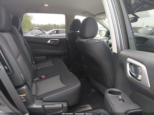 2019 NISSAN PATHFINDER SV