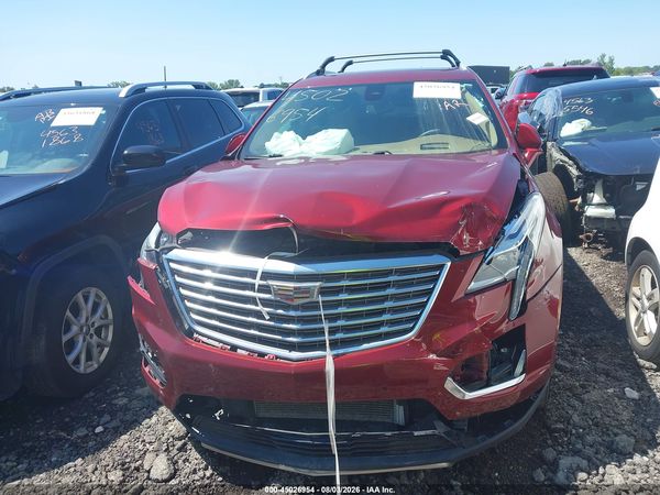 2017 CADILLAC XT5 PLATINUM