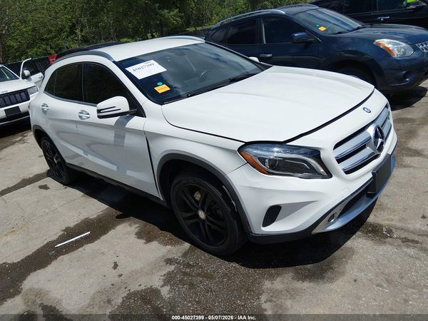 2015 MERCEDES-BENZ GLA 250 4MATIC