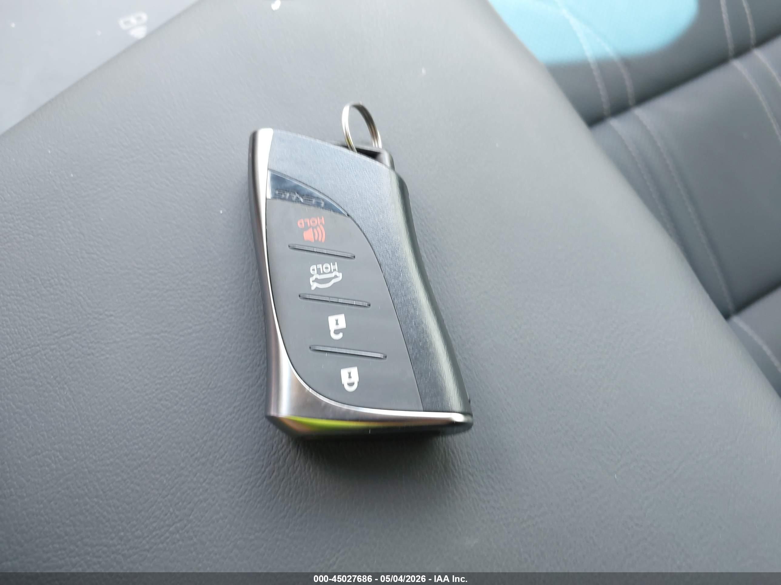 2025 LEXUS ES 300H LUXURY