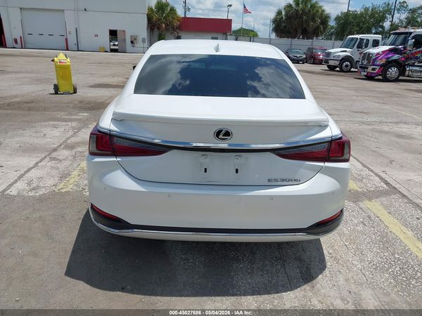 2025 LEXUS ES 300H LUXURY