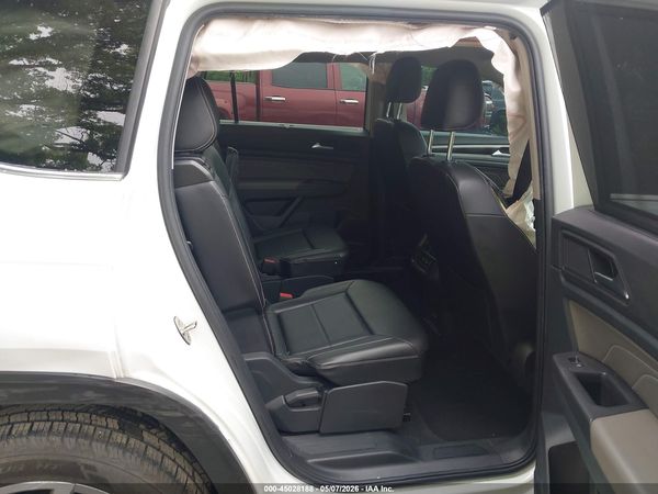 2022 VOLKSWAGEN ATLAS 3.6L V6 SE W/TECHNOLOGY — I8