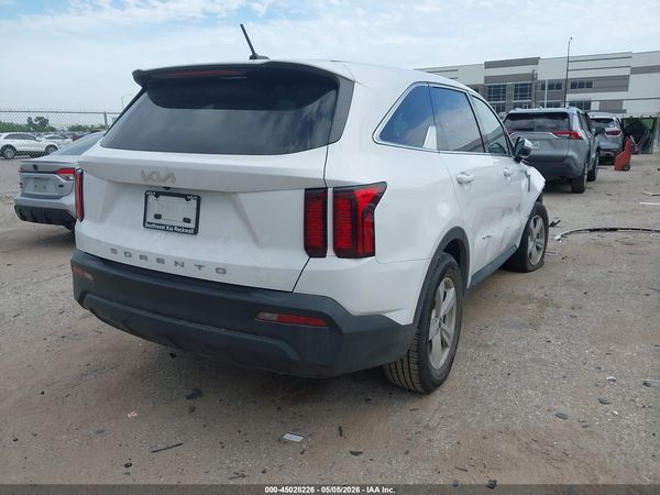2022 KIA SORENTO LX